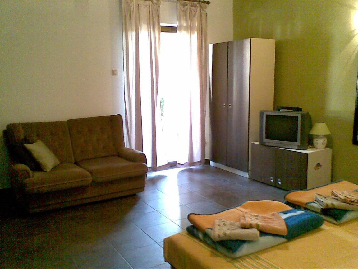 Apartments Jadranka Povile โนวีวีโนดอลสกี ภายนอก รูปภาพ