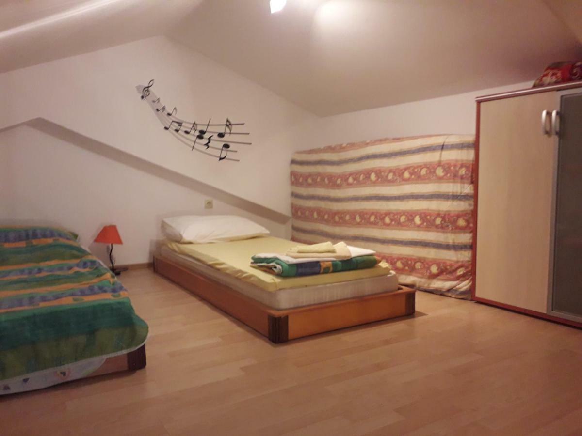 Apartments Jadranka Povile โนวีวีโนดอลสกี ภายนอก รูปภาพ